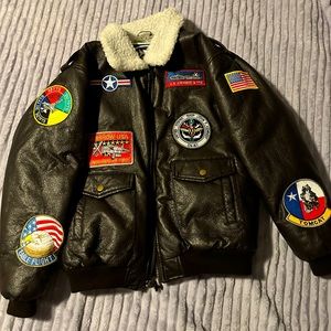 Kids Bomber Jacket 👏🏻